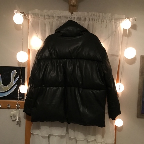 Faux Leather black puffer coat Oversized XL With The Girls By AVEC LES FILLES - Picture 2 of 4